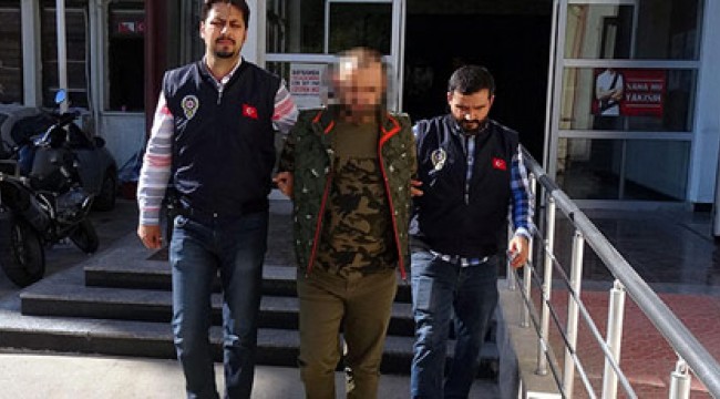 Kadınları Freud'la dolandırmış