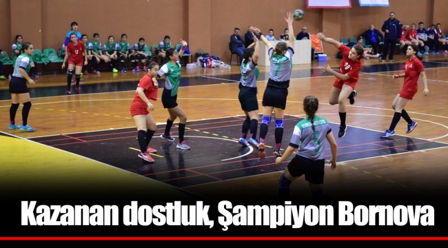 Kazanan dostluk, Şampiyon Bornova