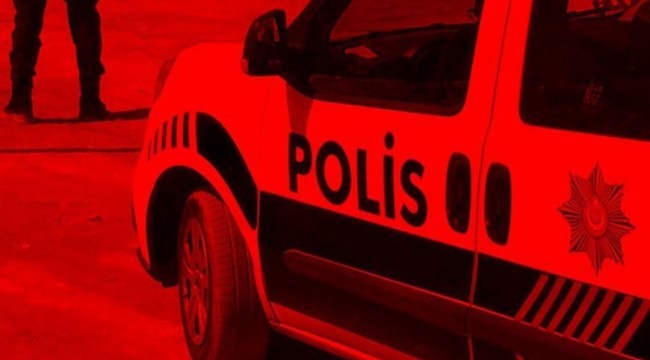 Okula gitmek istemeyen çocuk annesini bıçakladı