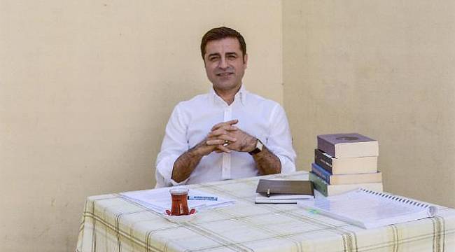 Selahattin Demirtaş'tan 'muhafazakar aday' açıklaması