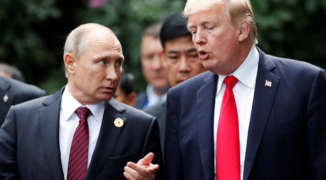Trump ile Putin Paris'te görüştü!