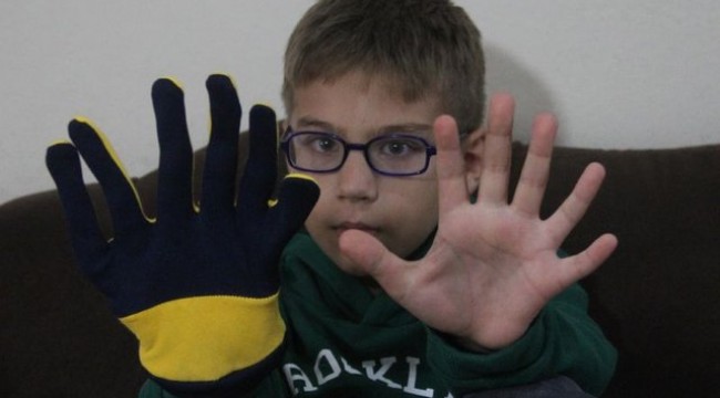 24 parmaklı Demirhan Demirbilek'in ayakkabı çilesi!