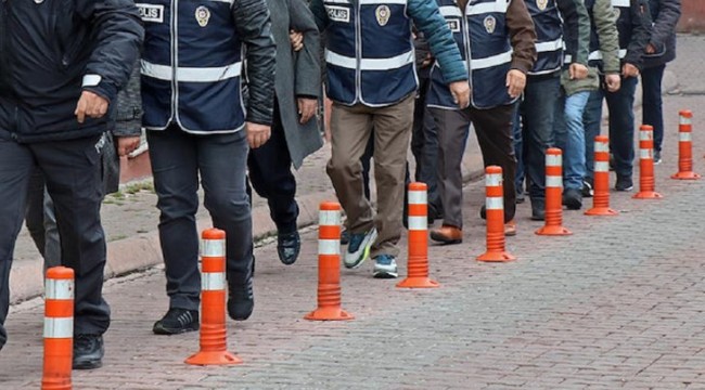 5 ilde göçmen kaçakçılığı operasyonu