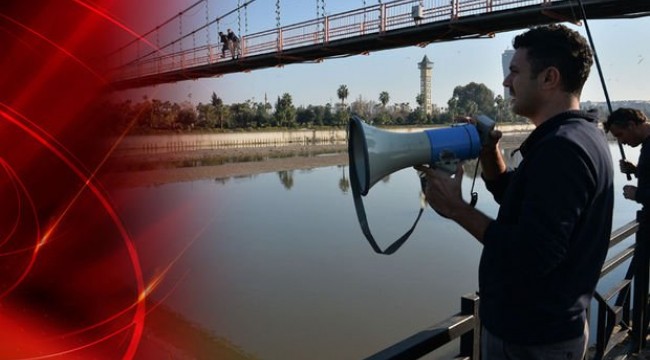 Adana'da şaşırtan görüntü! Seyhan Nehri suları çekilince vatandaşlar oraya akın etti