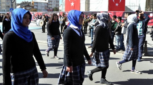 Anayasa Mahkemesi'nden başörtüsü için flaş karar