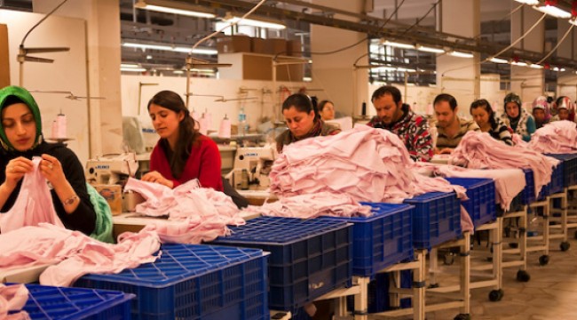 Asgari ücret pazarlığında üçüncü toplantı bugün: İşçi, 3 bin 492 lira alacaklı