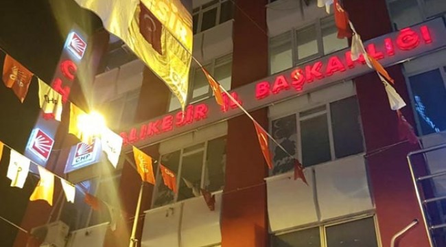 CHP Balıkesir İl Başkanı: Diz çökmeyeceğiz