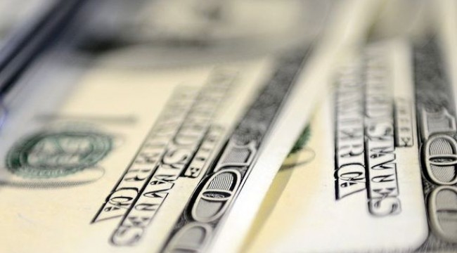 Dolar/TL düşüşe geçti