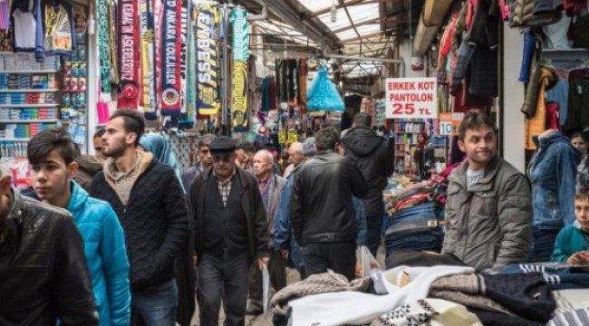 Financial Times: Türkiye'de ekonomik durgunluk ufukta