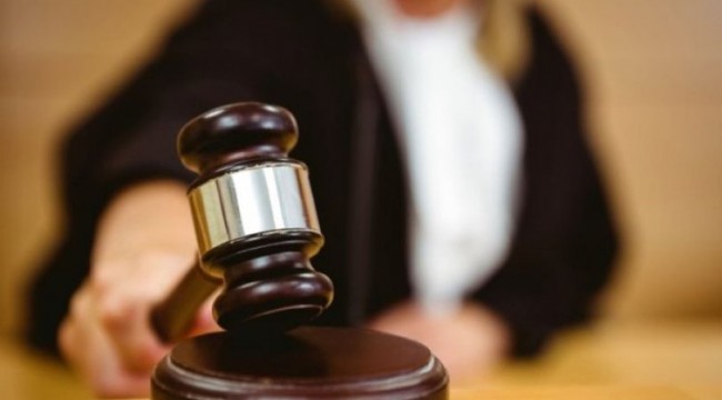 Kocasına “Sen erkek misin, salak” dedi nafakadan da oldu!
