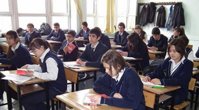 Liseler 3 yıla mı düşüyor?