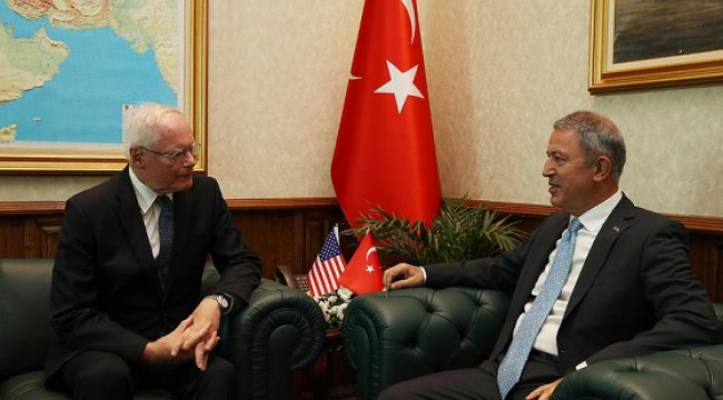 Milli Savunma Bakanı Akar, ABD'nin Suriye Özel Temsilcisi Jeffrey'le görüştü: Terör koridoruna izin verilmeyecek