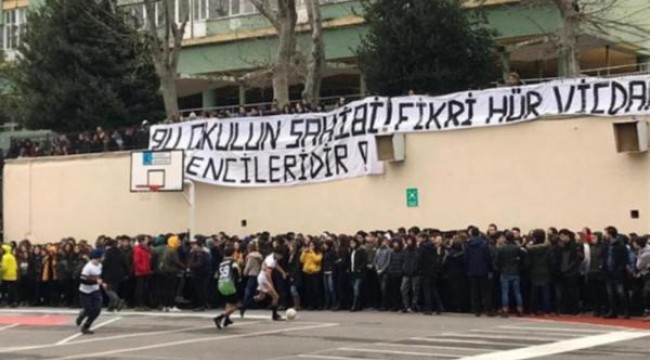 Öğrencilerden ‘dini sohbete katılın’ baskılarına tepki