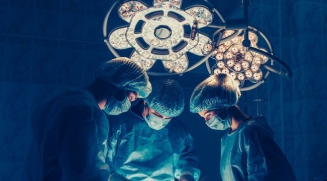 Şırnak'ta Ali Abi'nin beyninden 1.2 kilogram kist alındı