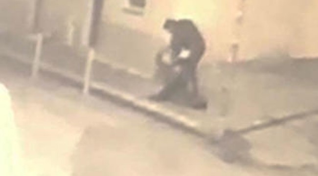 Sokak ortasında korkunç olay! Defalarca bıçakladı...