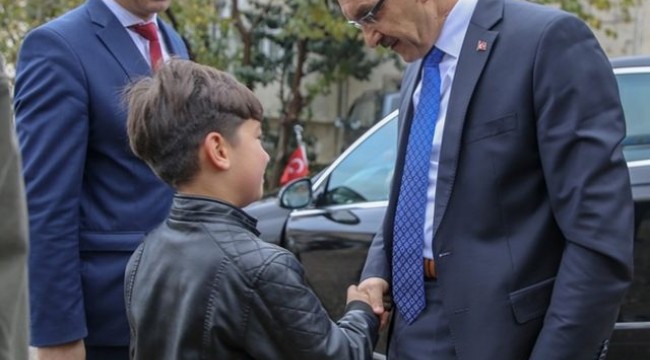 Sosyal medyadan valiye seslendi! 'Beni namaza götür'