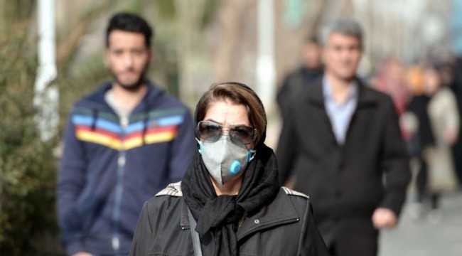 Tahran'da hava kirliliği nedeniyle dışarı çıkmama uyarısı