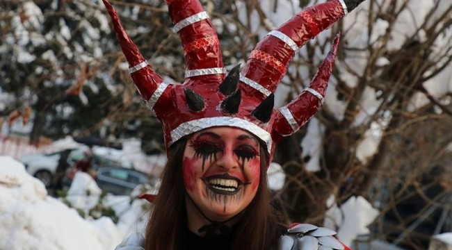 1400 yıllık karnaval renkli görüntülere sahne oldu