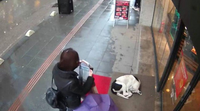 Alkışlanacak hareket! Bir an bile düşünmeden bunu yaptı
