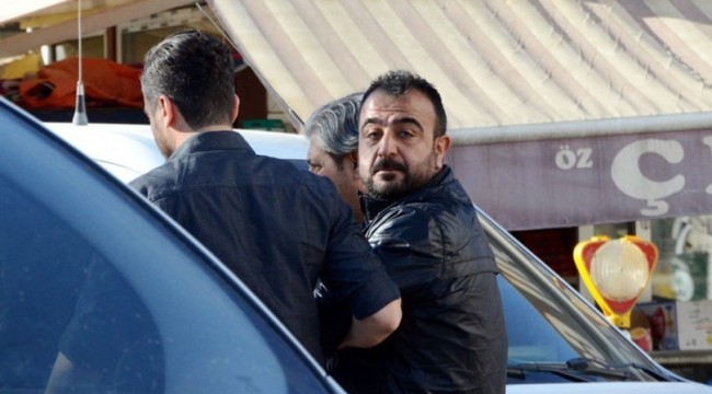 Cesediyle şehir turu attı! Otomobili görenler haber verdi ama...