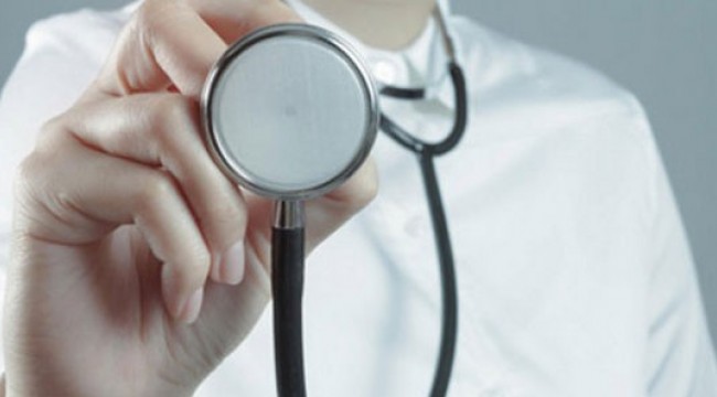 İzmir'de doktora darp