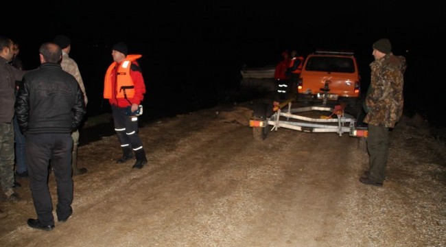 İzmir'de kayık alabora oldu: 1 ölü, 1 yaralı ve 2 kişi kayıp