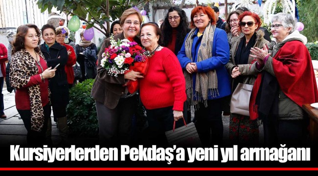 Kursiyerlerden Pekdaş’a yeni yıl armağanı