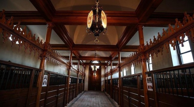 Osmanlı'nın at kültürünü yansıtan 'Ahır Köşkü' ziyarete açılıyor