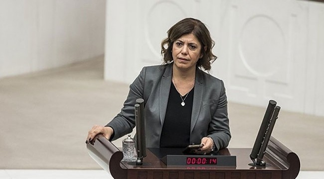 Yanıt verecek bir yetkili aranıyor: Bir daireye 727 seçmeni nasıl sığdırdınız?