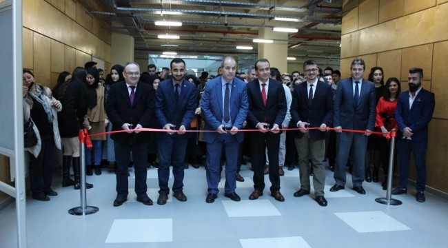 300 farklı kayaç, mineral, maden ve fosil sergilendi