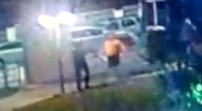 AKP'li Başkan hamamdan çıkıp çocukları dövdü