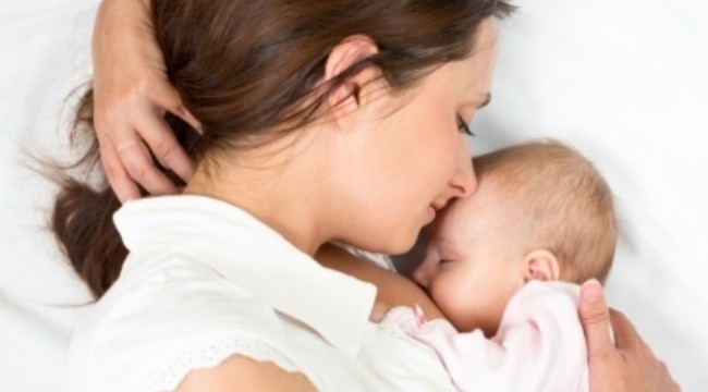 Anne sütü ile beslenmek her bebeğin hakkı