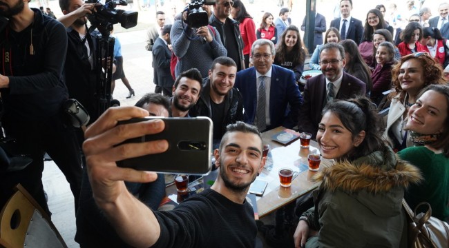 Bakan Kasapoğlu’ndan Ege Üniversitesi’ne ziyaret