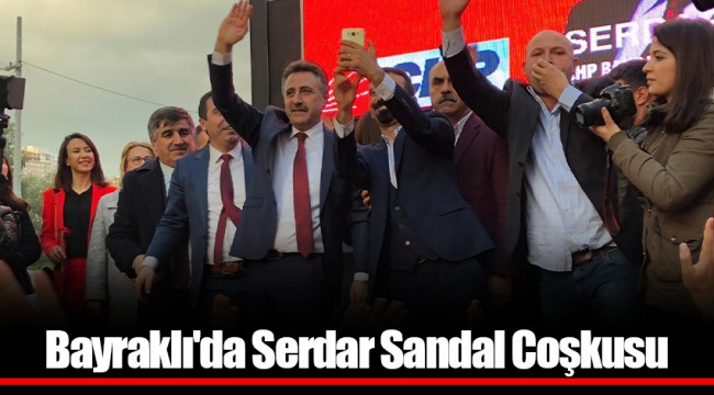 Bayraklı'da Serdar Sandal Coşkusu