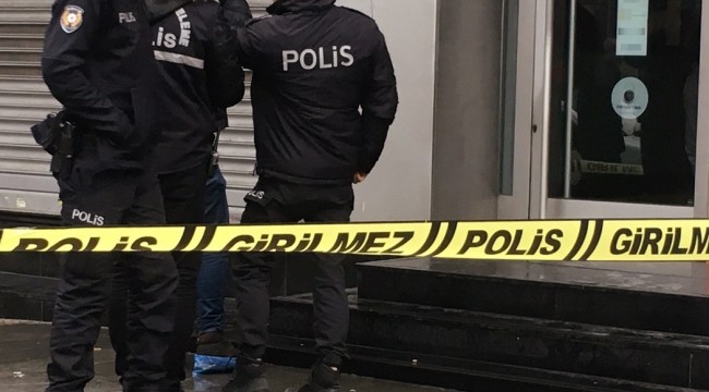 Borcunu ödeyemeyen müşteri, banka müdürünü silahla yaraladı