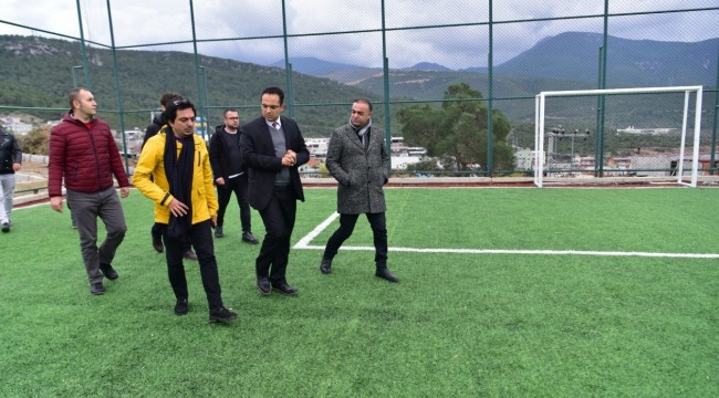 Bornova Belediyesi 3 haftada 8 yeni yatırımı hizmete açacak, 3 yeni tesisin temelini atacak