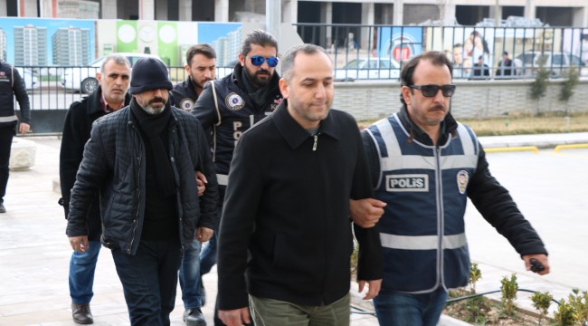 FETÖ şüphelileri Adliyeye sevk edildi