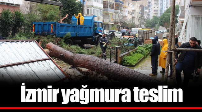 İzmir yağmura teslim