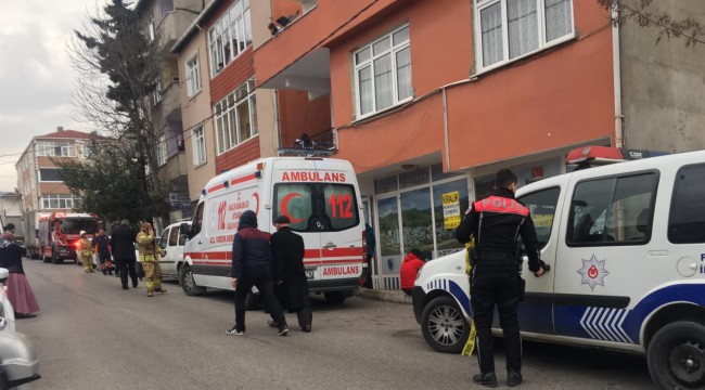 Yemek yaparken ocak ateşinden elbiseleri tutuşan yaşlı kadın feci şekilde can verdi
