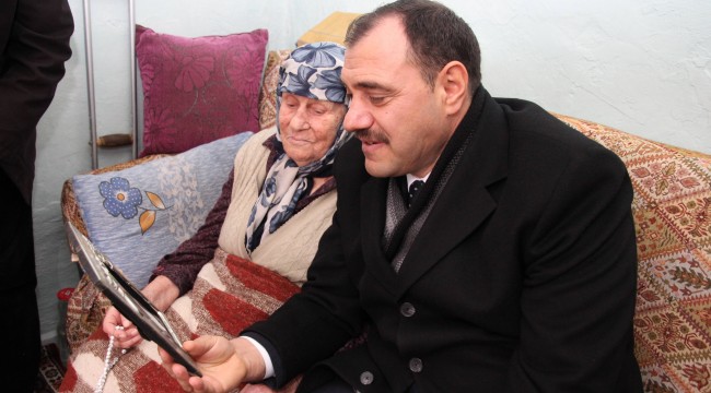 91 yaşındaki şehit annesi: "Ya şehit olurum, ya gazi diyerek gitti"