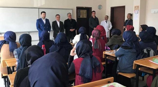 “Anne babanıza söyleyin bize oy versin''