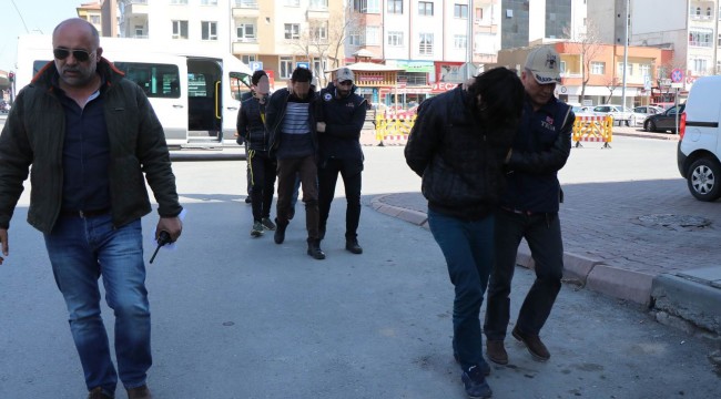 DEAŞ operasyonunda gözaltına alınan 4 şahıs adliyede