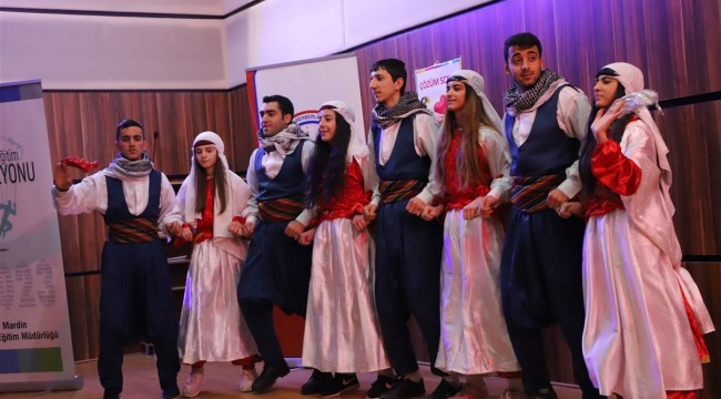‘Duymadıkları’ müziğin ritmiyle coştular