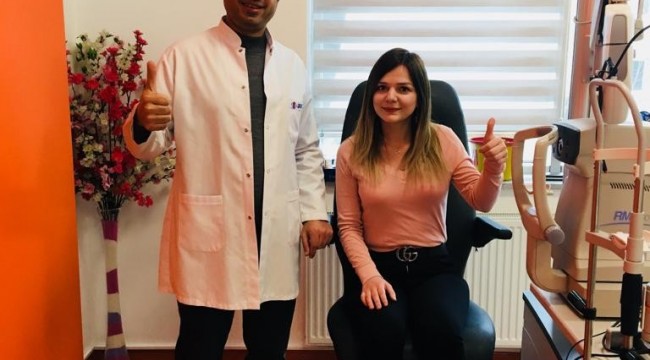 Excimer lazer ile gözlüklerinden kurtuldu