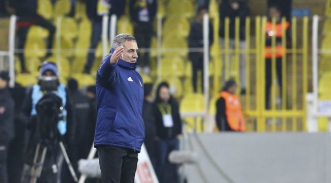 Fenerbahçe, Ersun Yanal'la pes etmiyor