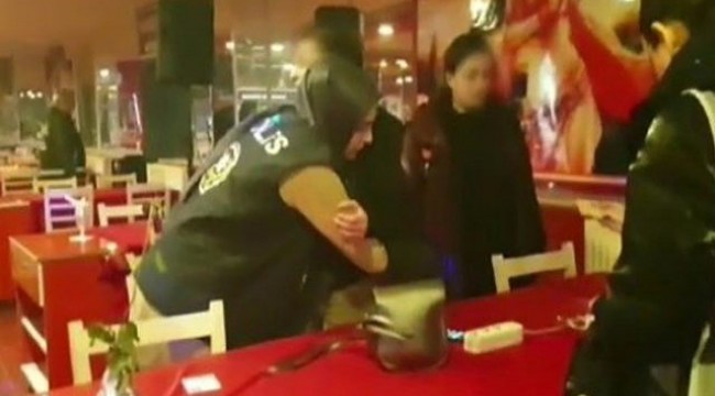 Film gibi fuhuş baskını