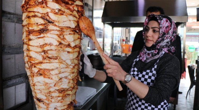 İşçi olarak girdiği lokantanın patronu oldu