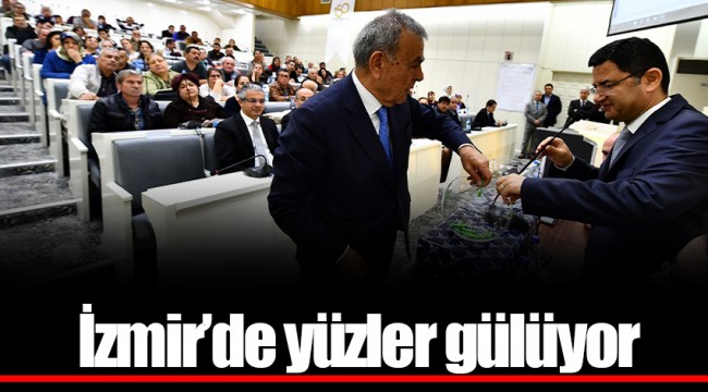 İzmir’de yüzler gülüyor