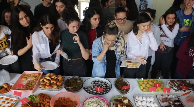 “Otizm Yaşam Köyü” yararına kermes