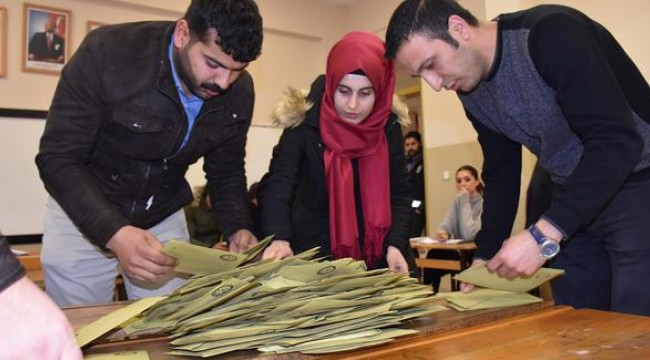 Oy verme işlemi sona erdi: Sayım başladı